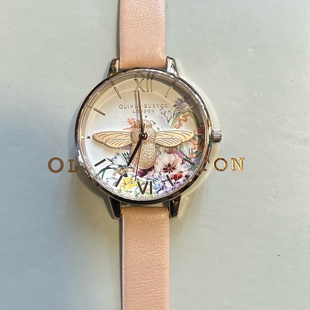 Oliviai Burton Enchanted Garden Watch With 34mm White Floral Face With 3D Bee